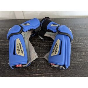STX Stallion 900 Lacrosse Arm Guards Medium White/Black/Gray Padded Pair